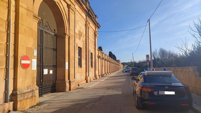 Mazara, cimitero sempre nel mirino di malviventi: due “raid” in tre giorni