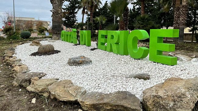 Donata installazione al Comune di Erice