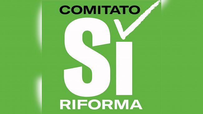 referendum-il-comitato-si-riforma-chiude-la-campagna-a-trapani-maratona-di-interventi-in-piazza