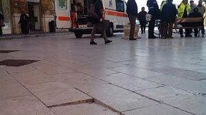 Mazara, signora cade a causa di una lastra del basolato malferma e si procura escoriazioni e contusioni