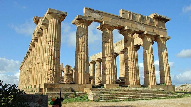 Ponte di Ognissanti, visite guidate e laboratori per bambini a Selinunte