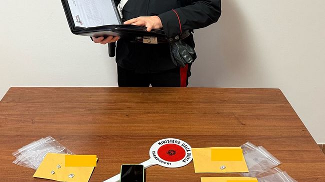 Spaccio di crack, arrestati due uomini nel corso dei controlli dei Carabinieri
