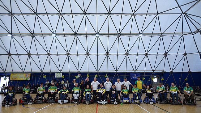 i-leoni-sicani-ruggiscono-per-linclusione-al-via-la-corsa-solidale-su-dash-to-charity-2025