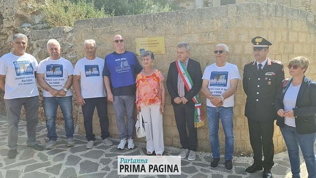 Scoperta la targa in memoria di Rosario Sciacca