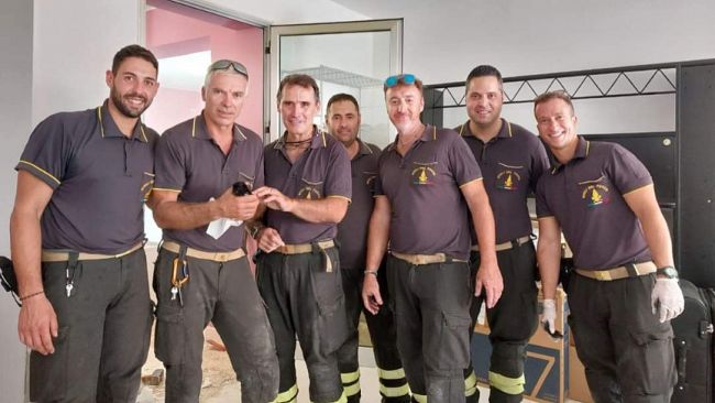 Salvato cucciolo dai Vigili del fuoco