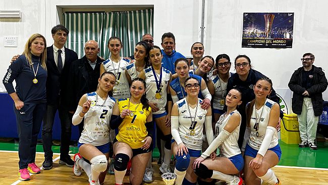 pallavolo-under-18-la-volley-sport-alcamo-new-free-si-aggiudica-il-titolo-provinciale
