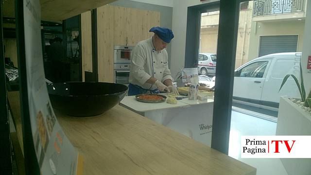 VIDEO – Mazara, Evento show cooking allo showroom Asta Mobili