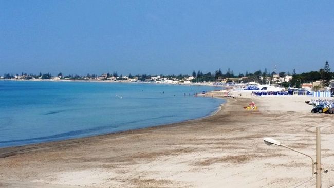 Mazara, disinfestazione spiagge libere