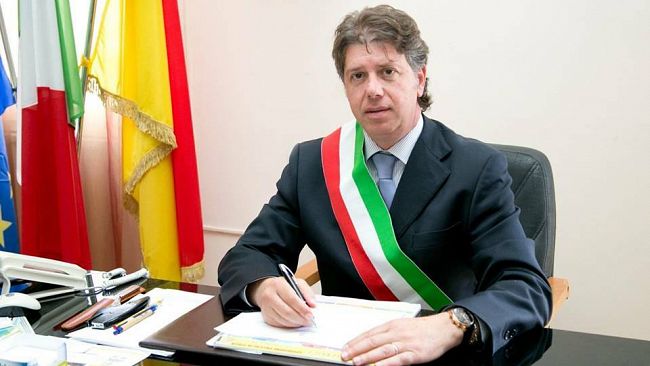Campobello: il saluto del Sindaco Castiglione al prefetto Darco Pellos