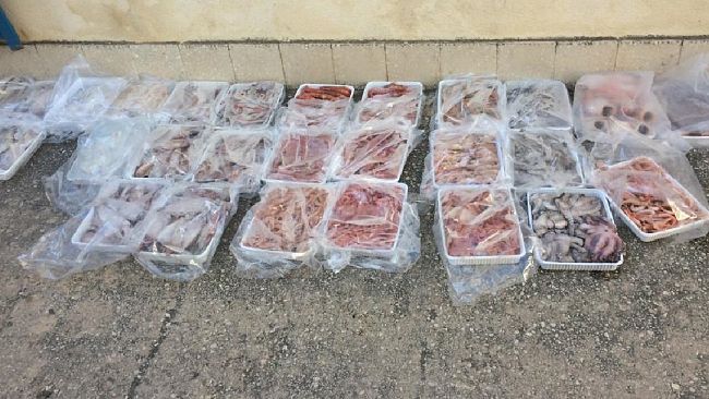 Mazara, sequestro pesce a venditori abusivi in p.zzetta Scalo