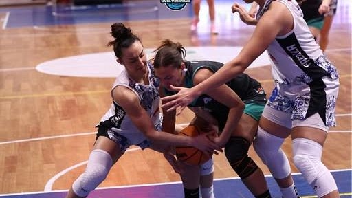 basket-femminile-a-faenza-seconda-gioia-stagionale-per-la-sicily-by-car-e-domenica-scontro-diretto-in-casa-contro