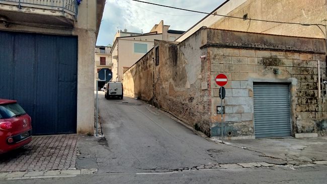 Viabilità ad Alcamo: cambiano i sensi di marcia in via Raspanti e in via Vergine