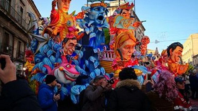 I soci dell’ Unitre, in viaggio verso  il barocco, il Carnevale di Acireale e le bellezze di Taormina