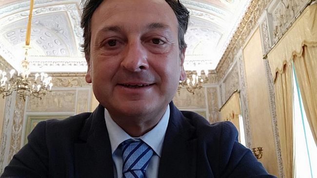 L’On. Caputo presenta mozione per riaprire gelaterie, pasticcerie e somministrazione alimentari tramite asporto