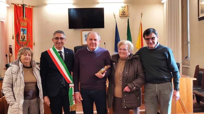 Calatafimi, in pensione il dipendente Tommaso Marchese 