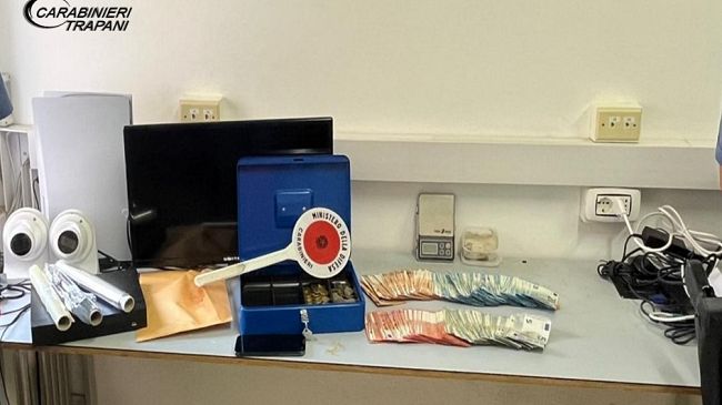 Trapani, arrestato per spaccio pregiudicato 28enne