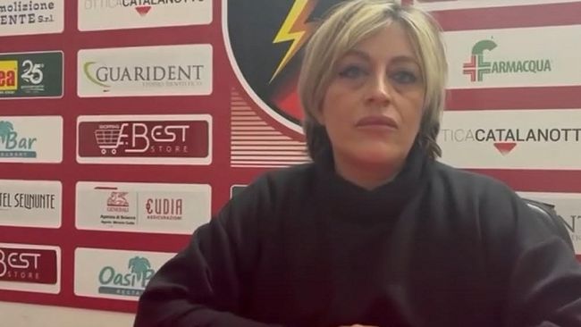 nuova-contestazione-dei-tifosi-rossoneri-la-presidente-margherita-barraco-non-faccio-alcun-passo-indietro