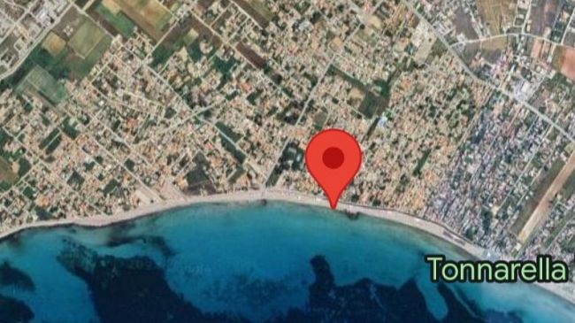 Mazara, presunto ordigno bellico in mare davanti la spiaggia di Tonnarella