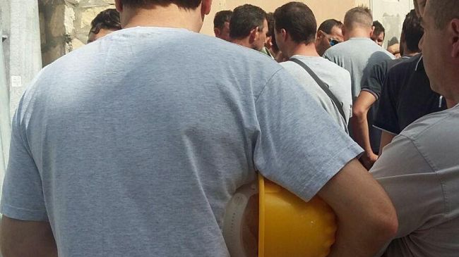 Cantiere Ospedale Ajello, si fermano 64 operai mazaresi: 2 mesi senza stipendio. Rischi per la fine dei lavori?