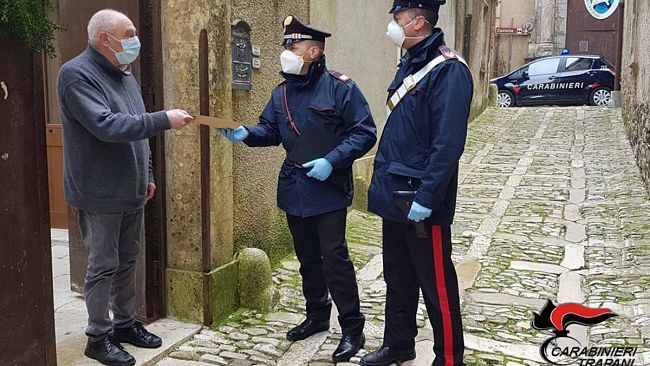 Erice, i Carabinieri consegneranno le pensioni a casa degli anziani