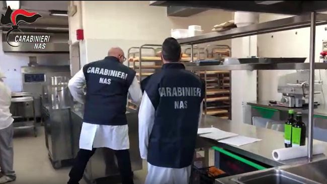 Controlli dei carabinieri NAS nelle mense ospedaliere