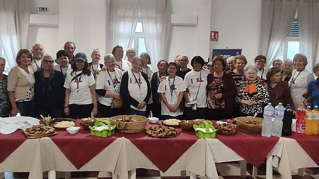 lassociazione-auser-ha-organizzzato-una-festa-per-laccoglienza-dei-global-volunteers