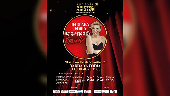 L'attrice Barbara Foria in scena al Cine Teatro Ariston di Trapani                 