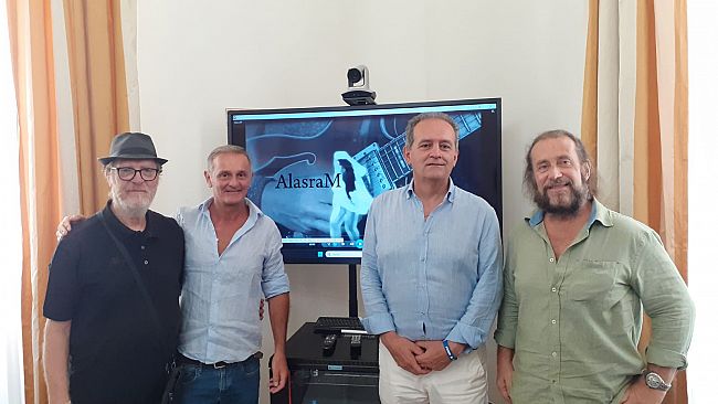 presentato-allamministrazione-grillo-il-brano-inedito-del-gruppo-tanit-fusion-group
