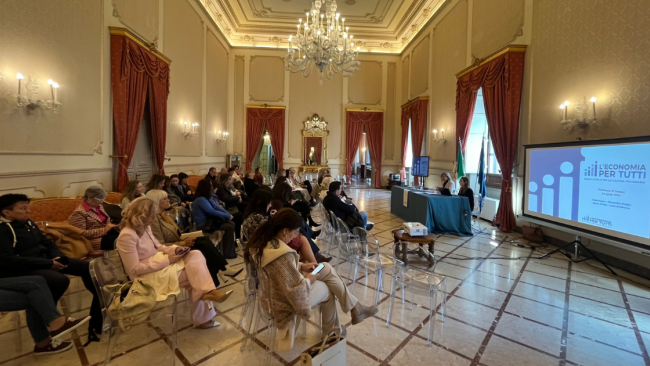 Strategie di prevenzione della violenza economica contro le donne