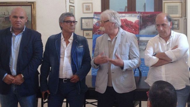 Presentato il nuovo Mazara Calcio, Domingo: “Il Mazara non va utilizzato ma servito”. (Vedi pure Video)