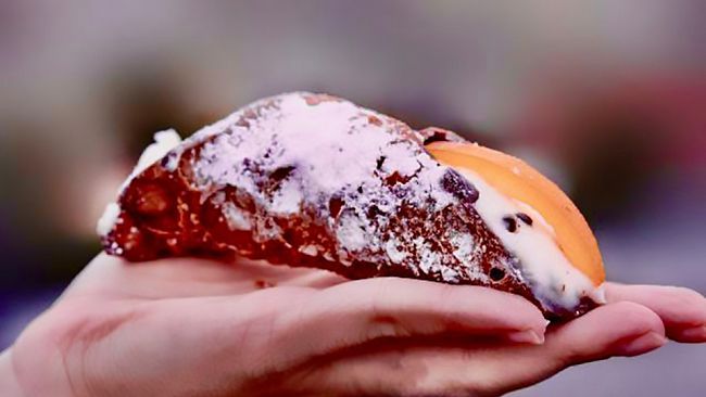 Ultime della sera: “Sua eccellenza l’ambasciatore”