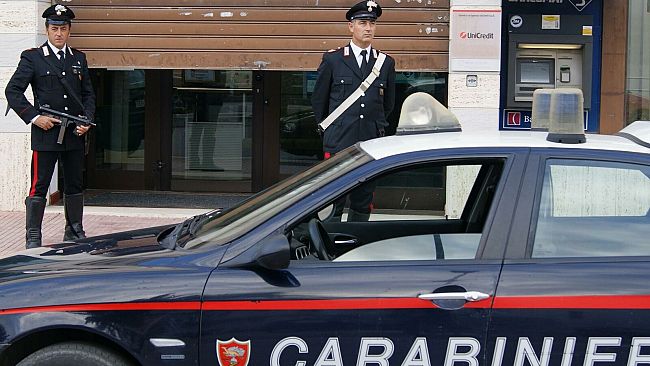 Mazara del Vallo, non accetta la fine della “storia” e perseguita la ex. Arrestato dai Carabinieri.