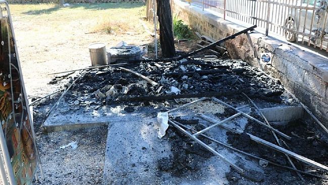 Incendio ai danni del Grace Bar di Partanna. La solidarietà del sindaco e della città