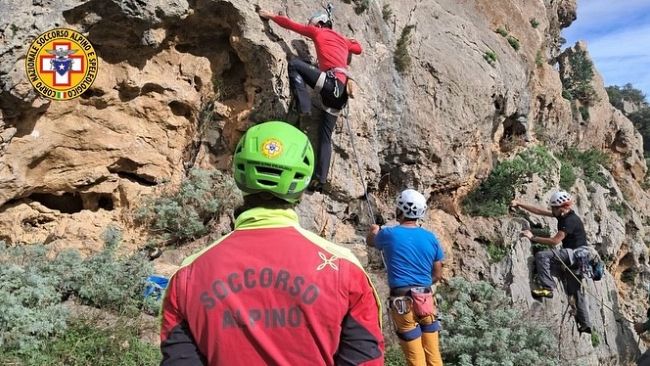 soccorso-alpino-e-speleologico-siciliano-23-giovani-superano-le-selezioni-per-entrare-nel-corpo-nazionale