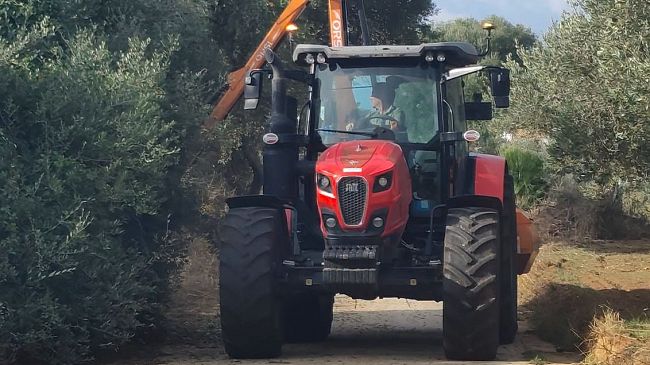 partiti-gli-interventi-sulle-strade-agricole-del-territorio-comunale