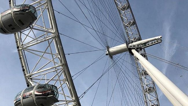 Una ruota panoramica all’interno del Parco Archeologico di Selinunte