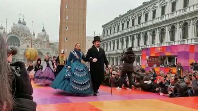 Carnevale di Venezia, la maestra Carla Favata ha condotto il Gran Ballo