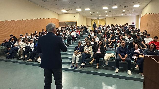 A Mazara importante incontro su “Nanomedicina di precisione: nuovi scenari per la lotta contro i tumori”