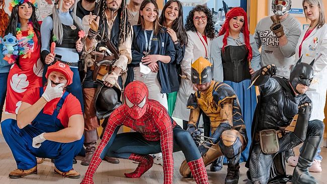 carnevale-in-corsia-a-trapani-e-marsala-infermieri-supereroi-per-i-piccoli-pazienti