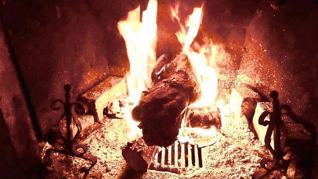 Ultime della sera. “L’uomo può amare più le sue catene della sua libertà”