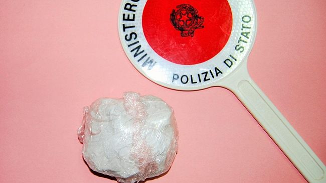 Marsala: arrestati dalla Polizia di Stato pusher in trasferta
