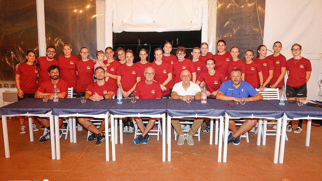 Handball Trapani al lavoro in vista dell'esordio in A1 contro le campionesse d'Italia 