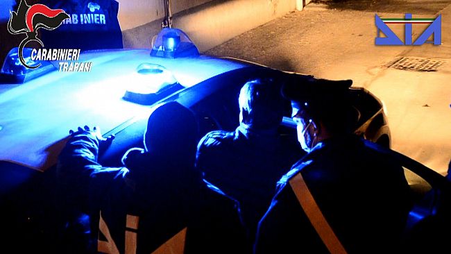 Trapani, DIA e Carabinieri arrestano pregiudicato mafioso