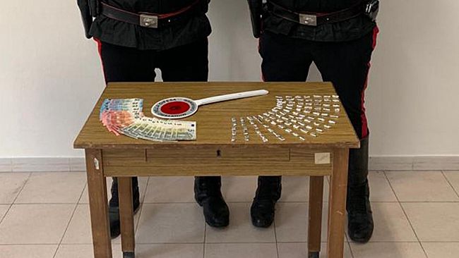Alcamo, attenzione rivolta ai giovani e lotta allo spaccio in centro storico: i Carabinieri arrestano due spacciatori