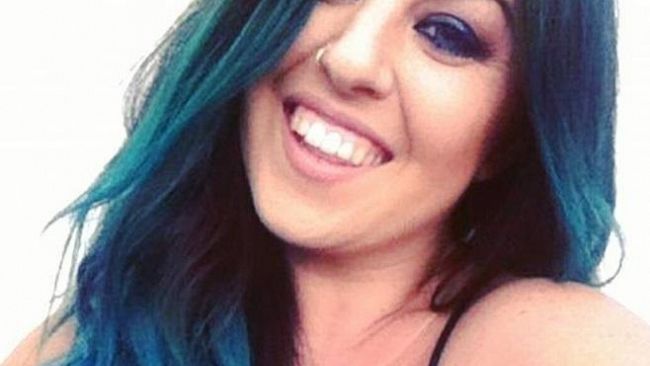 Una “ragazza con la valigia” invita il Ministro Poletti a “chiudersi in una valigia”. Dura lettera aperta