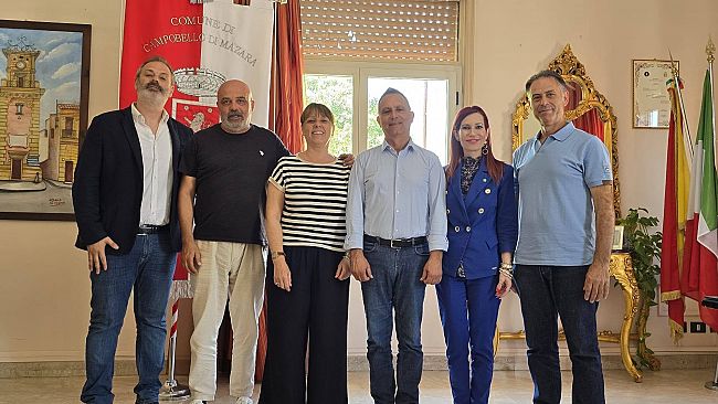 campobello-insediata-ufficialmente-la-giunta-del-sindaco-mangiaracina