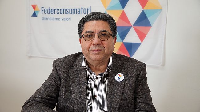 Carovoli, Federconsumatori: “inutile prenotare prima, l'algoritmo sa già quando è Pasqua 2025”