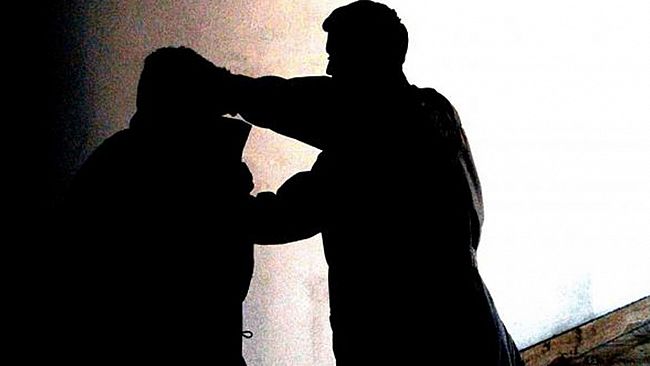 Operaio della Sager aggredito da un balordo in piazza Dante