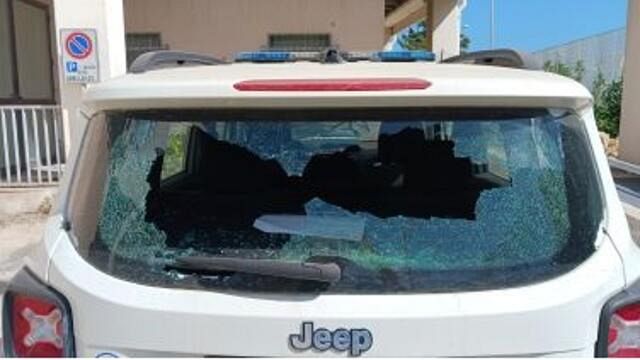 Erice, vandalizzate tre autovetture del Corpo della Polizia Municipale