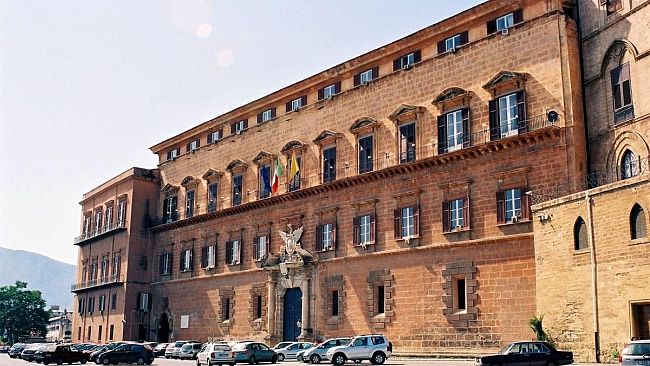 Ok dall'Ars alla manovra quater, Schifani: «Varate misure per mezzo miliardo di Euro
